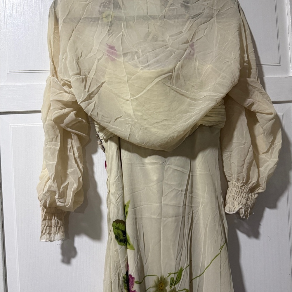 Elegant Cream Floral Maxi Dress with Green and Pink Accents - Picture 11 of 15